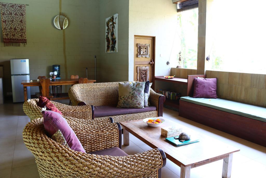 Lovina Beachhouse Villas Exterior photo